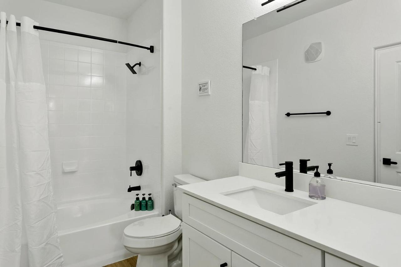 Cozysuites Glendale By The Stadium With Pool 06 Eksteriør bilde
