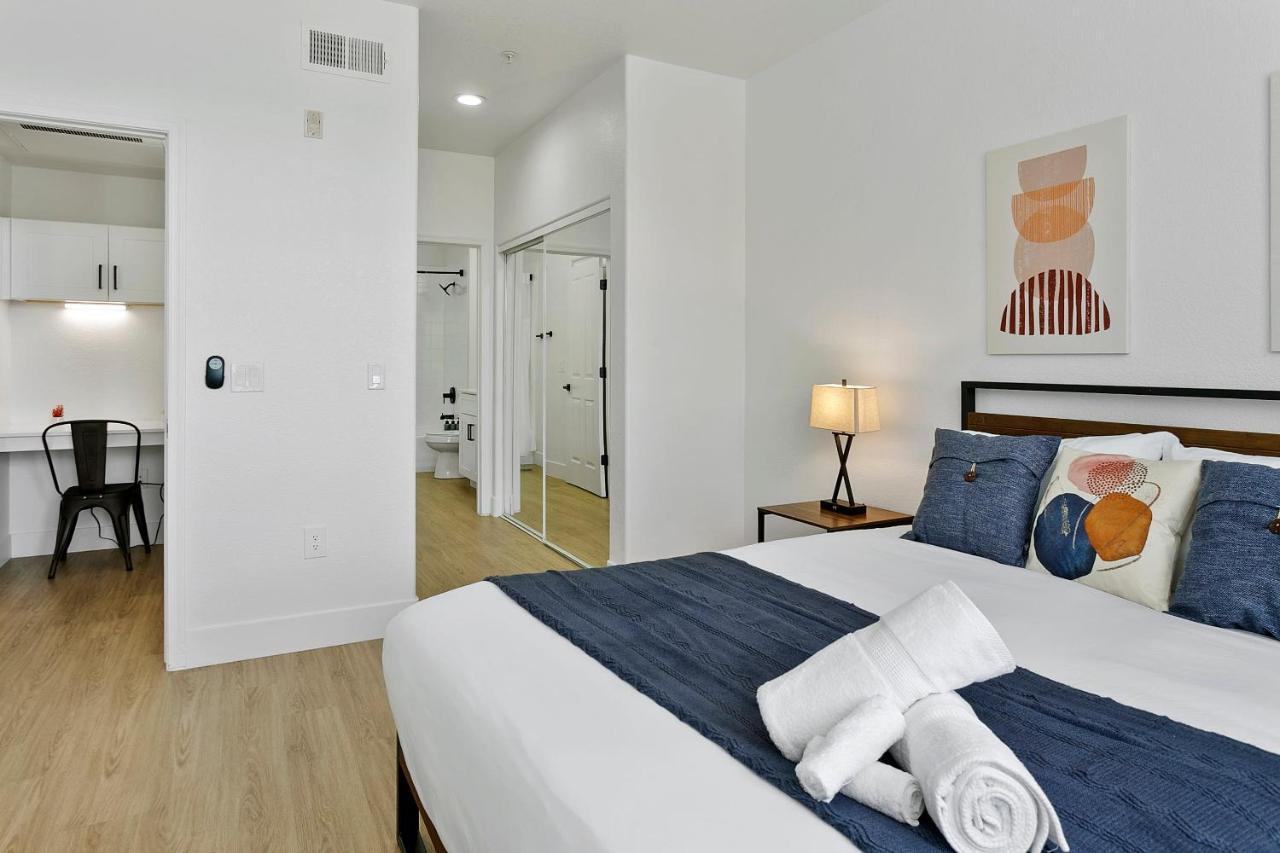 Cozysuites Glendale By The Stadium With Pool 06 Eksteriør bilde